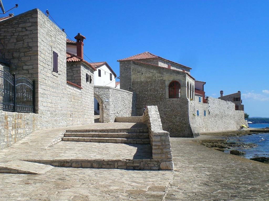 Apartments Casa Emonia Novigrad Istria Quarto foto