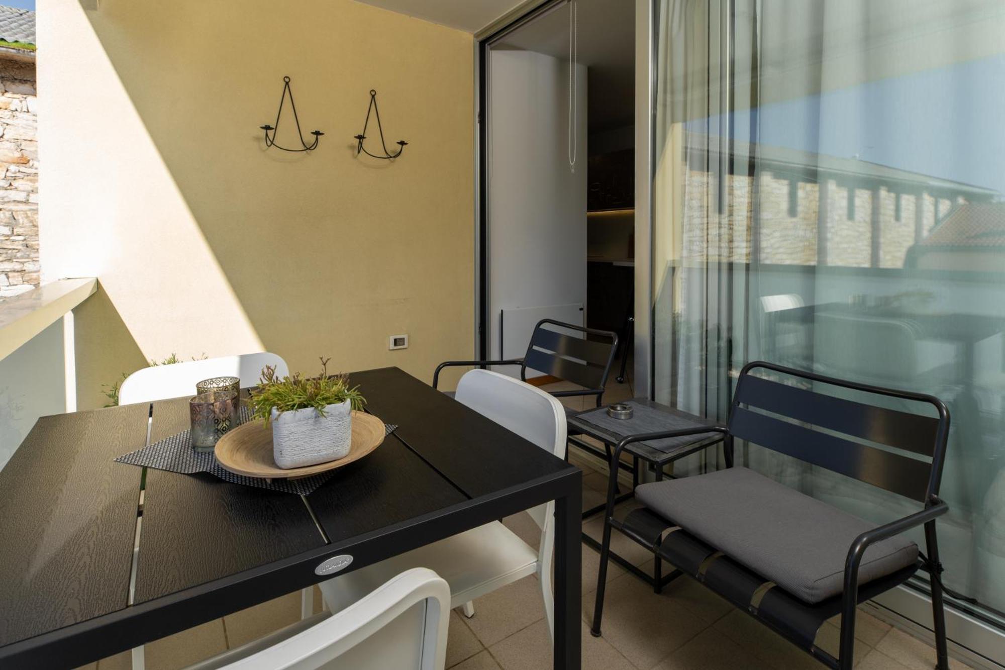 Apartments Casa Emonia Novigrad Istria Exterior foto